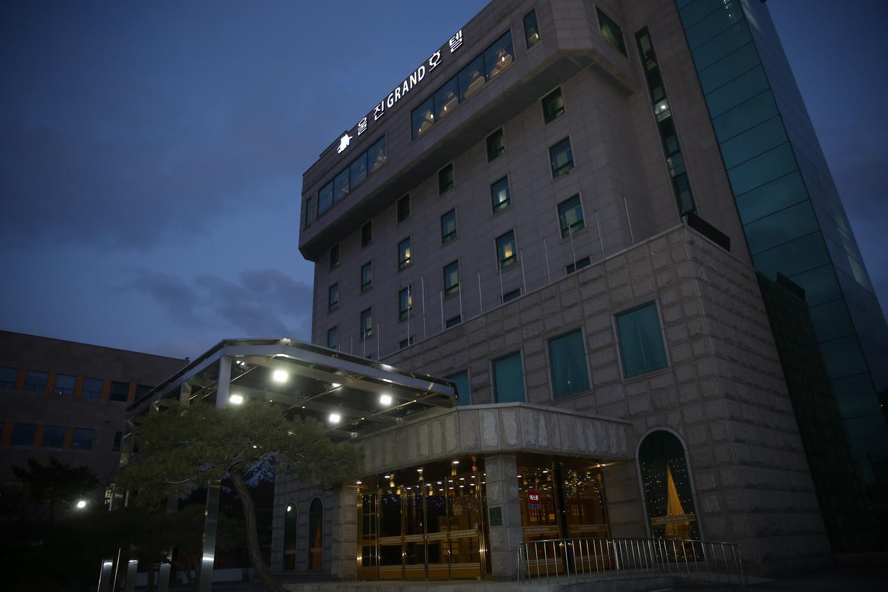 Uljin Grand Hotel Luaran gambar